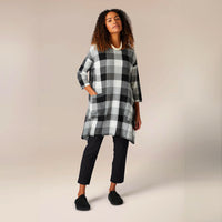 Sahara Crinkle Grid Check Tunic Black/White 1