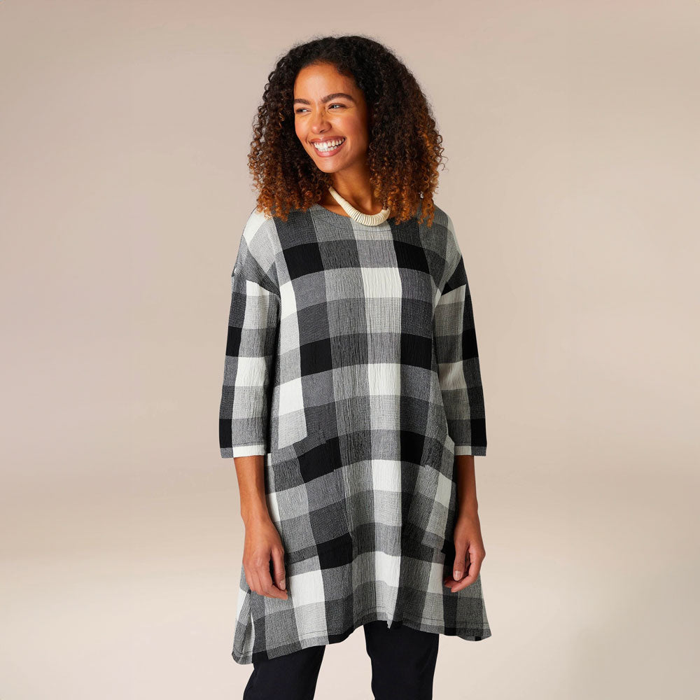 Sahara Crinkle Grid Check Tunic Black/White 2