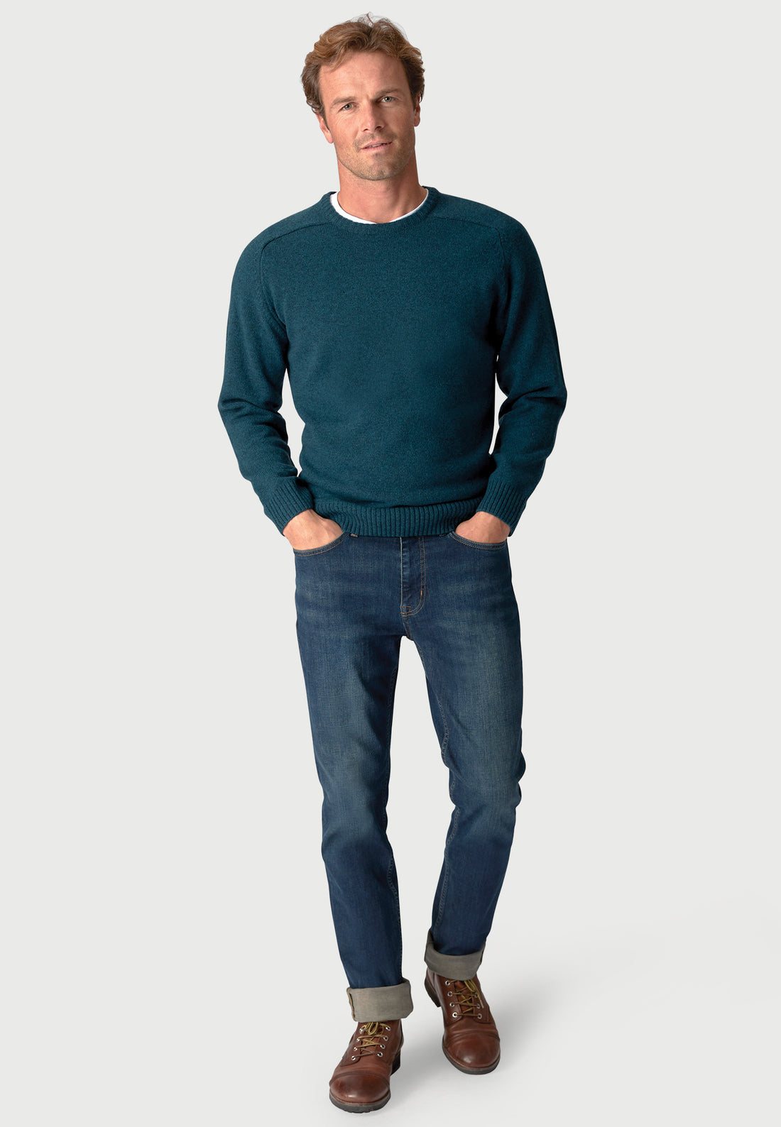 Brook Taverner Charlbury Lambswool 7 Gauge Crew Neck Jumper